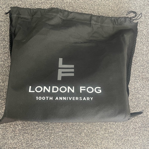 London Fog 🌫️ Purse 👜 - Picture 4 of 5